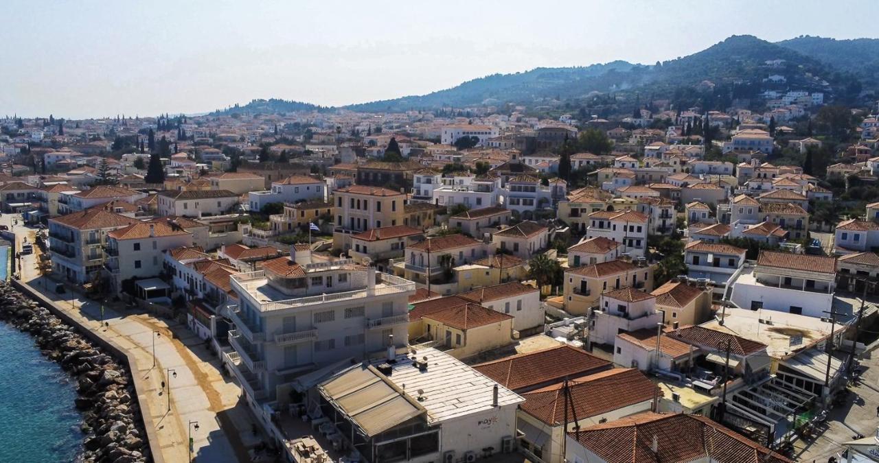 Thanos Luxury Apartment In Spetses Exterior foto